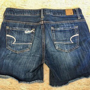 American Eagle Distressed Denim Shorts Size 2